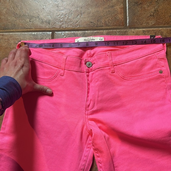 Abercrombie & Fitch Hot Pink Skinny Jeans Size 8R NWT - Picture 5 of 7